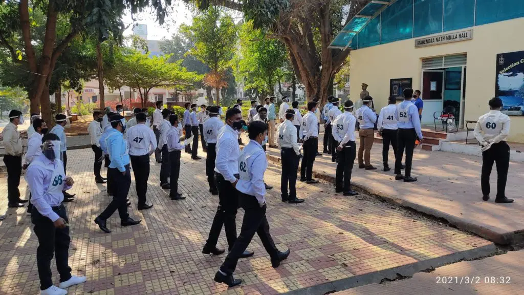 candidates waiting for ssb interview